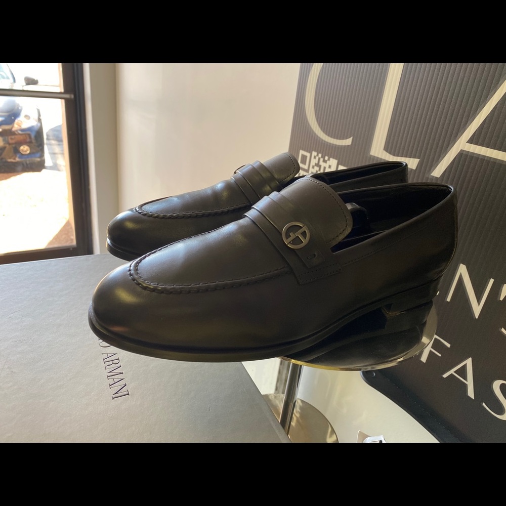 Giorgio Armani Nero Loafers black